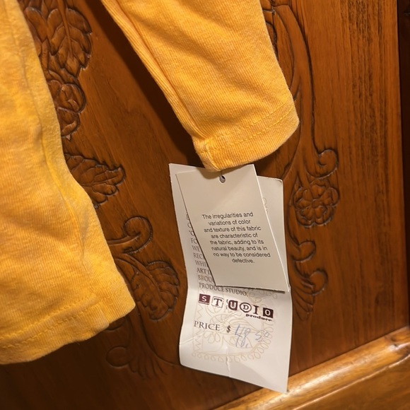 Never worn unique yellow long sleeved tee w/heart & plant patches & stitching - Picture 3 of 5